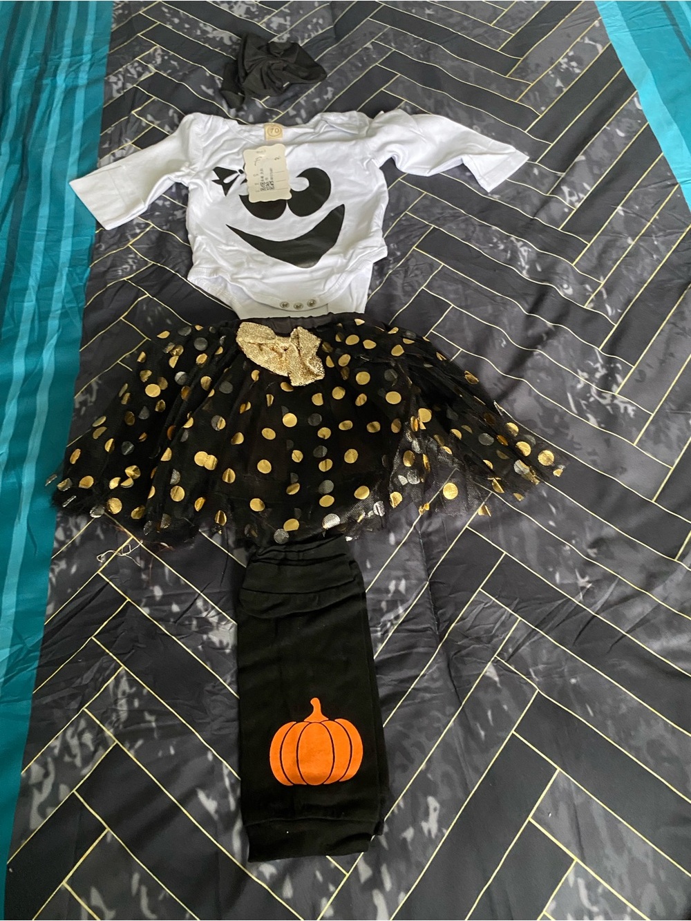 Kids Ghost Halloween Costume Set in Black, White & Gold